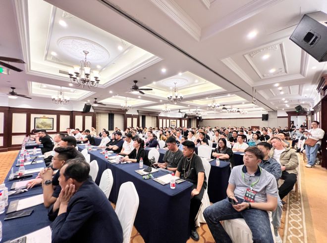 敬！第21届RA高端峰会即将开幕！新葡京今年这波汽车改装趋势先冲为(图2)