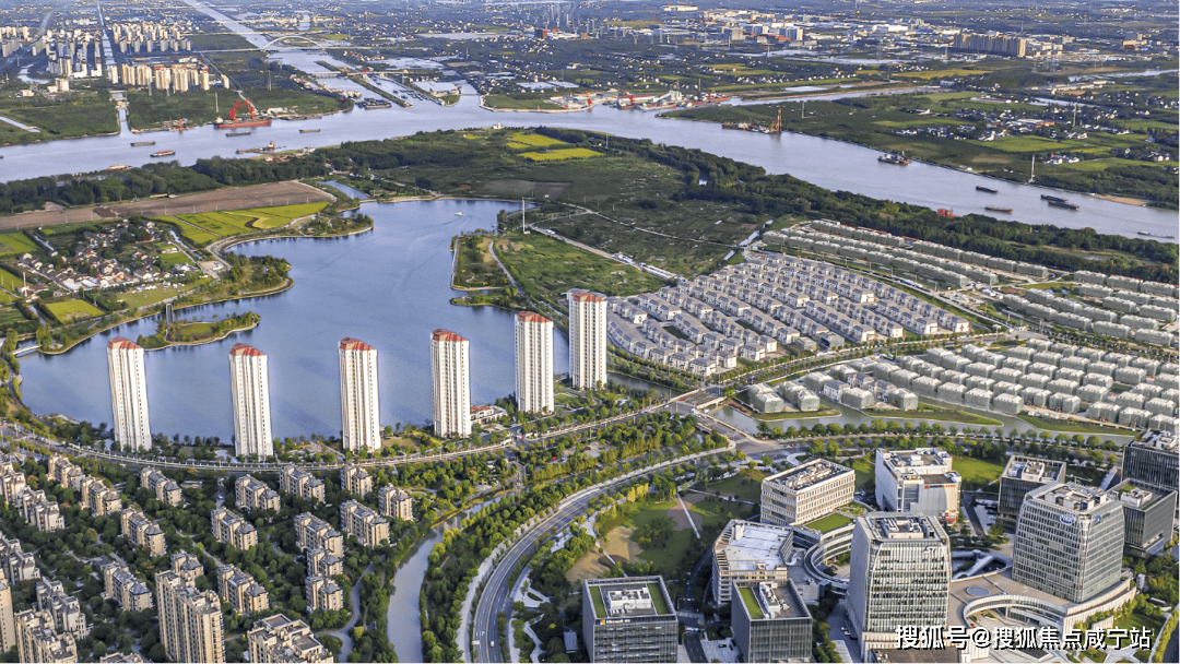 欢迎您-小区环境-户型-价格-地址-楼盘详情-周边配套-售楼处电话-交房时间新葡京博彩兰香湖贰号(兰香湖贰号售楼处)首页网站-销售中心(营销中心)楼盘(图3)